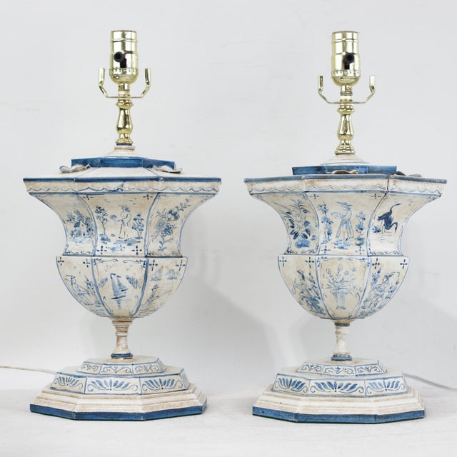 Pair of Vintage Hand-Painted Dutch Blue and White Tile-Style Metal Table Lamp - Octagonal Urn With Pastoral Scenes For Sale - Image 16 of 16
