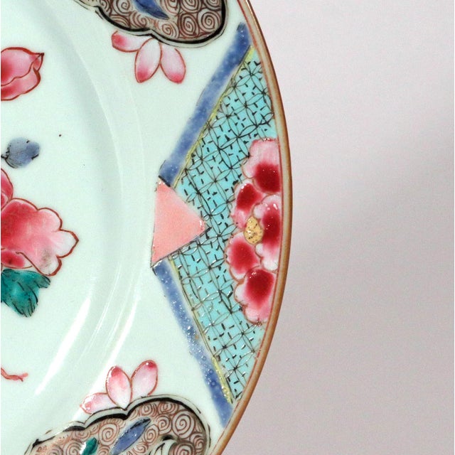 Mid 18th Century Chinese Export Porcelain Famille Rose Plate With Ribbon-Tied Peony Bouquet For Sale - Image 5 of 8