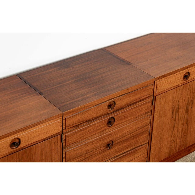 Mid-Century Modern Swedish Rosewood Wall Unit Bookcase by Bertil Fridhagen for Bodafors, 1960s For Sale - Image 16 of 18
