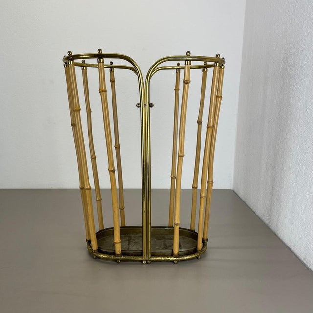Bauhaus Hollywood Regency Brass and Bamboo Umbrella Stand in the style of Auböck, Austria, 1950s For Sale - Image 3 of 18