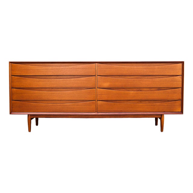 Arne Vodder for Sibast 1960s Danish Modern Dresser, Triennale Collection For Sale