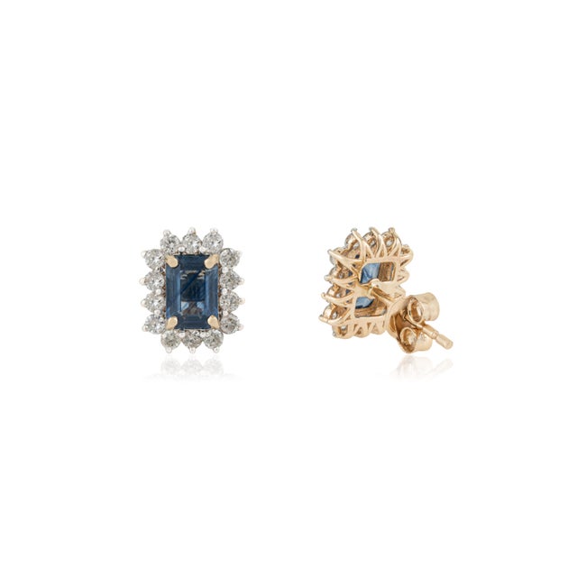1.3ct Blue Sapphire Diamond Halo Art Deco Stud Earrings in 14k Yellow Gold- A Pair For Sale In New York - Image 6 of 13