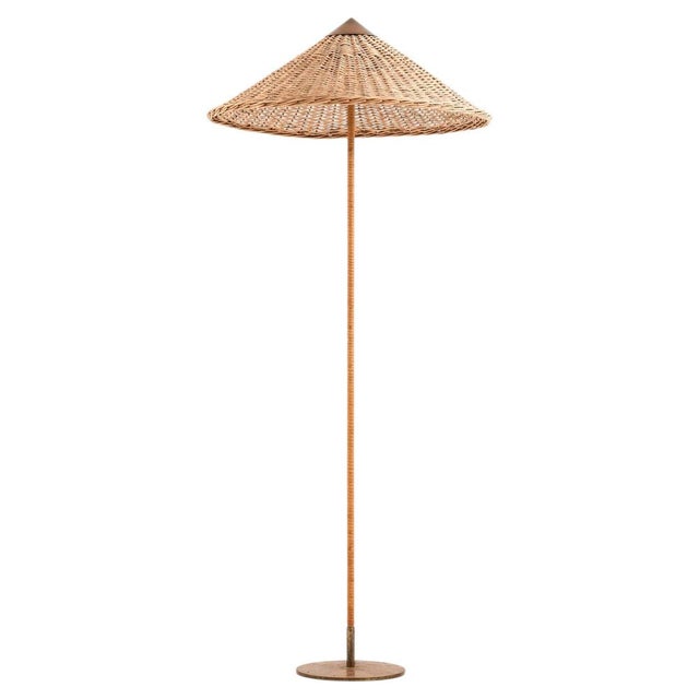 Brass and Cane Floor Lamp by Paavo Tynell for Taito Oy, 1950s For Sale - Image 10 of 10