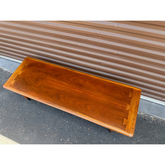 Altavista Lane Vintage Mid Century Modern Lane Acclaim Coffee Table For Sale - Image 4 of 5
