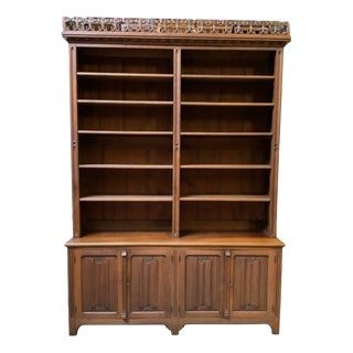 Antique Neo-Gothic Bookcase in Oak, 1880 For Sale