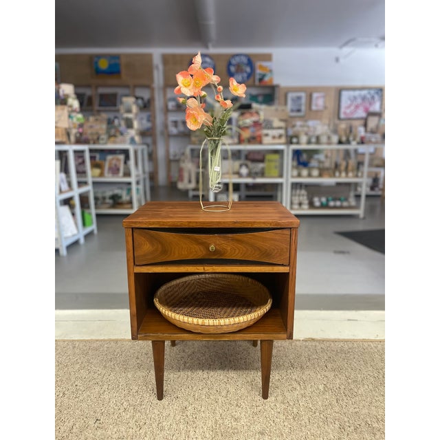 Brown 1970s Mid-Century Modern Possibly Walnut Nightstand With Curved Drawer Front, Open Shelf, and Tapered Legs For Sale - Image 8 of 9