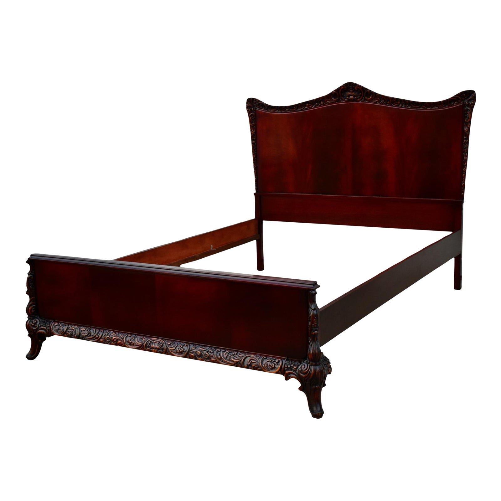 Vintage Carved Mahogany French Style Full Size Bed W/Flame Grain Panels