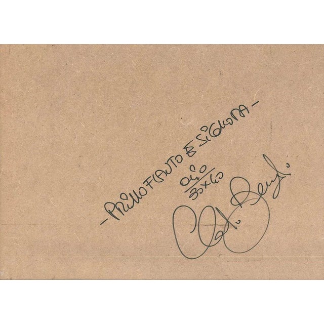 Primo Flauto e Signora is a joyful original oil painting on panel realized by the contemporary Italian artist Claudio...