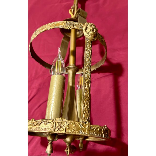 1800’s Gilded Bronze French Cylinder Lantern, Indoor or Outdoor Adorned With Lion’s Heads, Leaves and Scroll Work, Original “Seeded” Glass Inserts For Sale In South Bend - Image 6 of 12