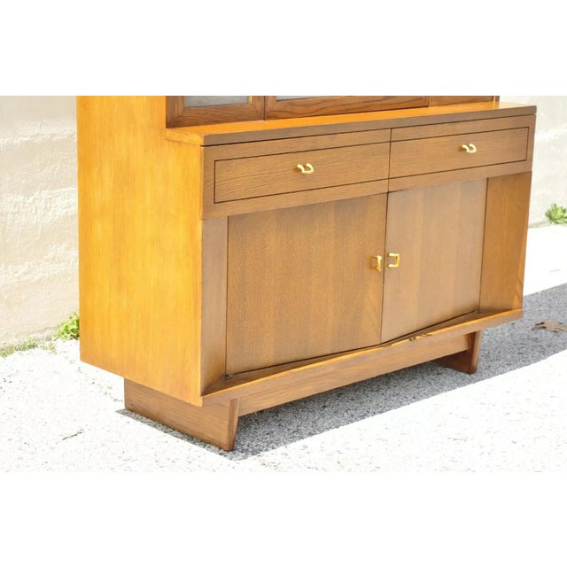 Raymond Loewy Mengel Mid Century Modern Sculpted Oak Bookcase China Cabinet For Sale - Image 12 of 12