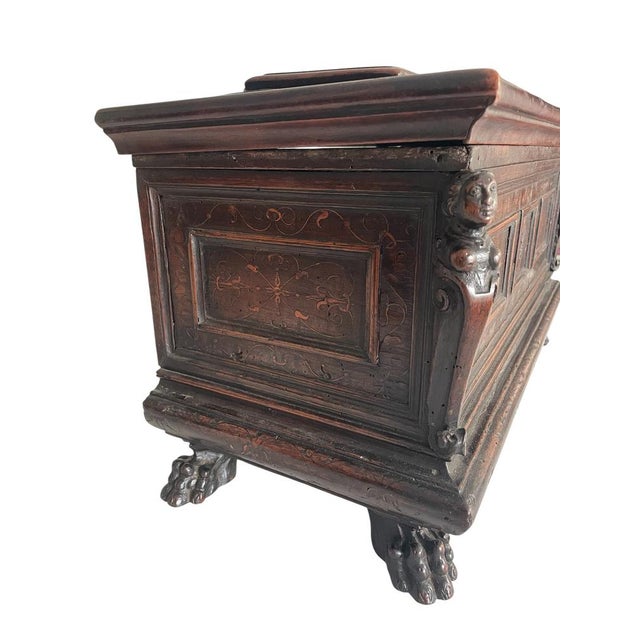 Small Italian Inlaid Walnut Cassone with Paw Feet, 1550-1580 For Sale - Image 4 of 8