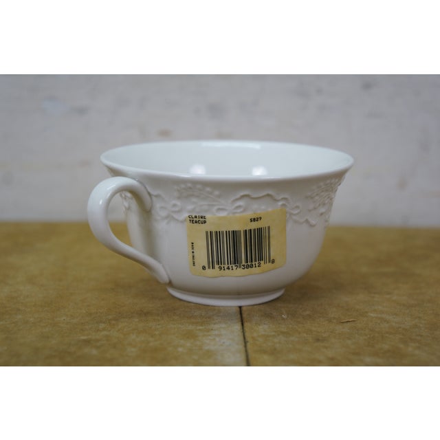 White 1992 Ralph Lauren Rl Polo Wedgwood Claire Plates Tea Cup Place Setting - 5pcs For Sale - Image 8 of 13