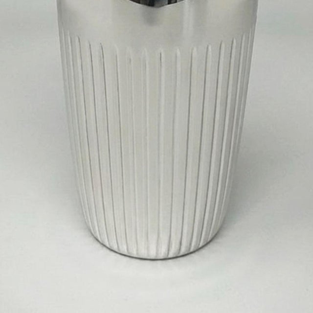 Vintage English Art Deco Silver-Plated Cocktail Shaker, 1930s For Sale - Image 7 of 9