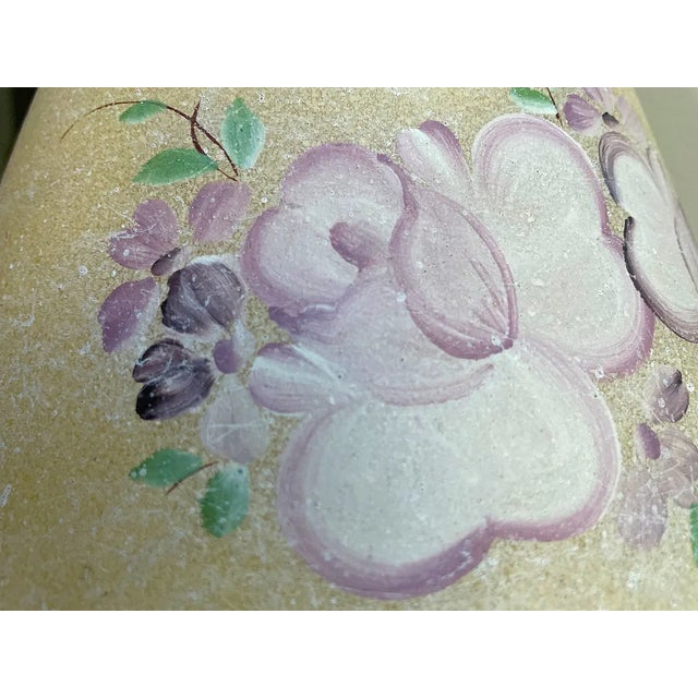 1970s Portuguese Rustic White Porcelain Ceramic Table Lamp by Sacavem, 1970s For Sale - Image 5 of 9