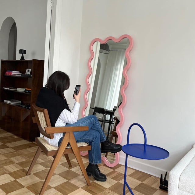 Statement Wall Hvyli 16 Mirror With Organic Design for Contemporary Interiors For Sale - Image 9 of 18