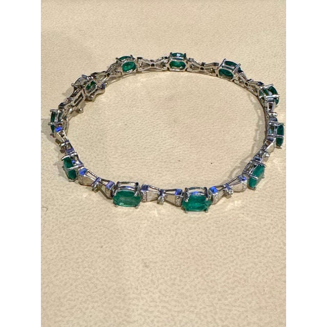 11 Carat Natural Emerald & Diamond Cocktail Tennis Bracelet 14 Karat White Gold For Sale - Image 14 of 18