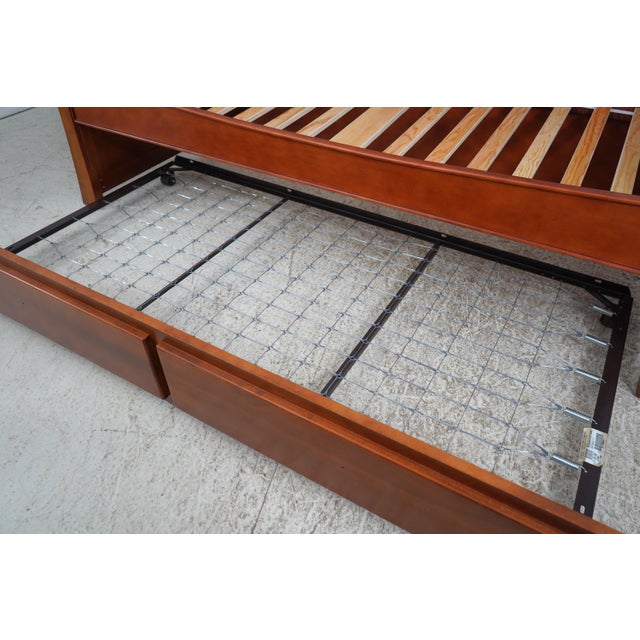 1990s Stanley Day Bed W. Pull Out Trundle Bed For Sale - Image 5 of 18