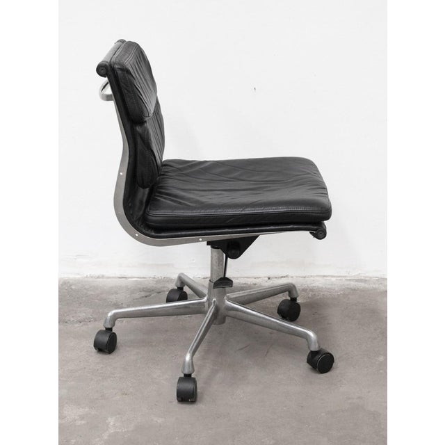 Aluminium Group by Charles & Ray Eames Chairs for ICF, Italy, 1970s, Set of 3 For Sale - Image 18 of 18