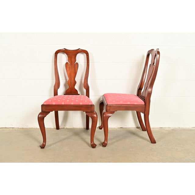 Henkel Harris Queen Anne Solid Cherry Wood Dining Chairs, Set of Four For Sale - Image 10 of 13