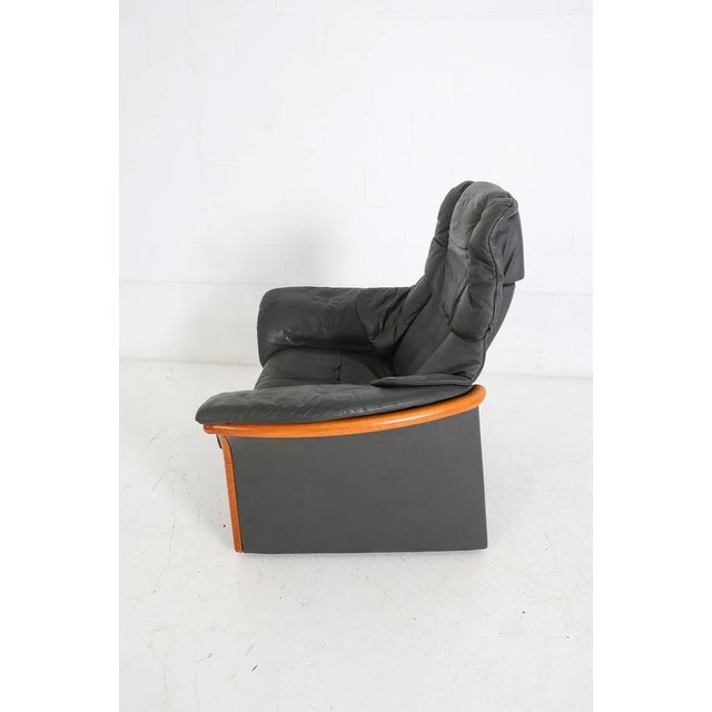 Ekornes ASA Late 20th Century Ekornes Leather Eldorado Lounge Chair & Ottoman For Sale - Image 4 of 16