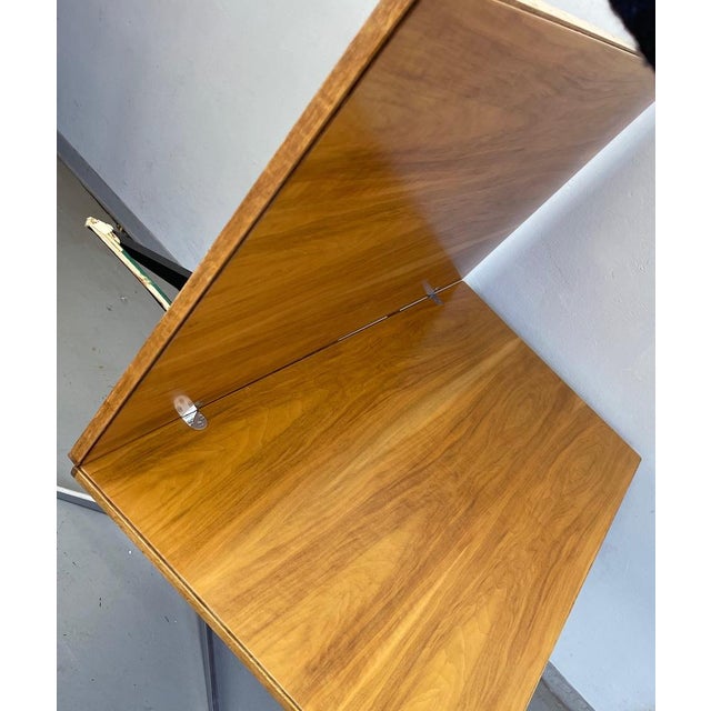 Wood Mid-Century Adjustable Dining or Coffee Table in Nutwood Veneer and Chrome by Wilhelm Renz, 1975 For Sale - Image 7 of 17