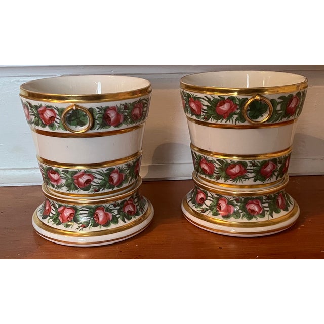 Pink Antique 18th Century French Louis XVI Queen's Factory Paris Porcelain Cachepots or Orchid Flower Pots - A Pair For Sale - Image 8 of 15