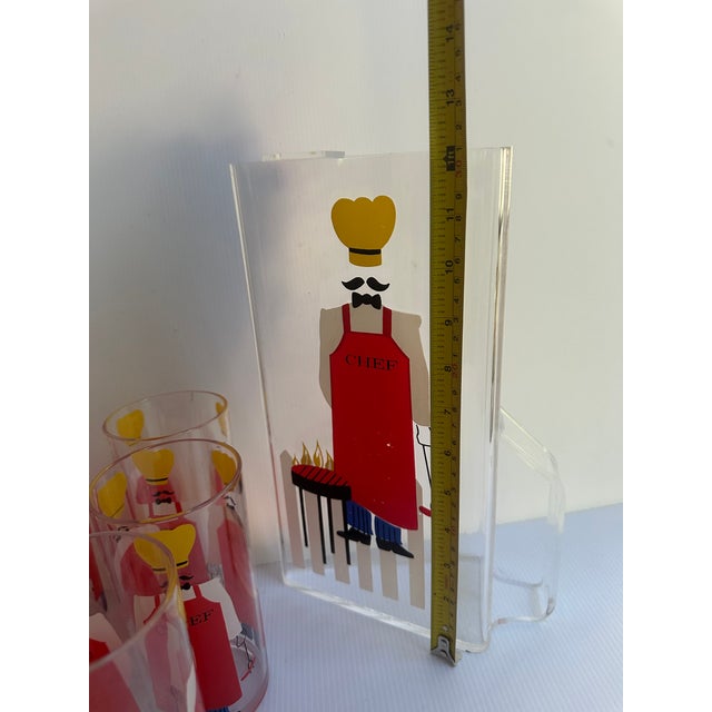 1950s Mid-Century Modern h.j.stotter Acrilic "Barbecue Chef" Six Tumblers With Matching Pitcher - 7 pcs For Sale In New York - Image 6 of 18
