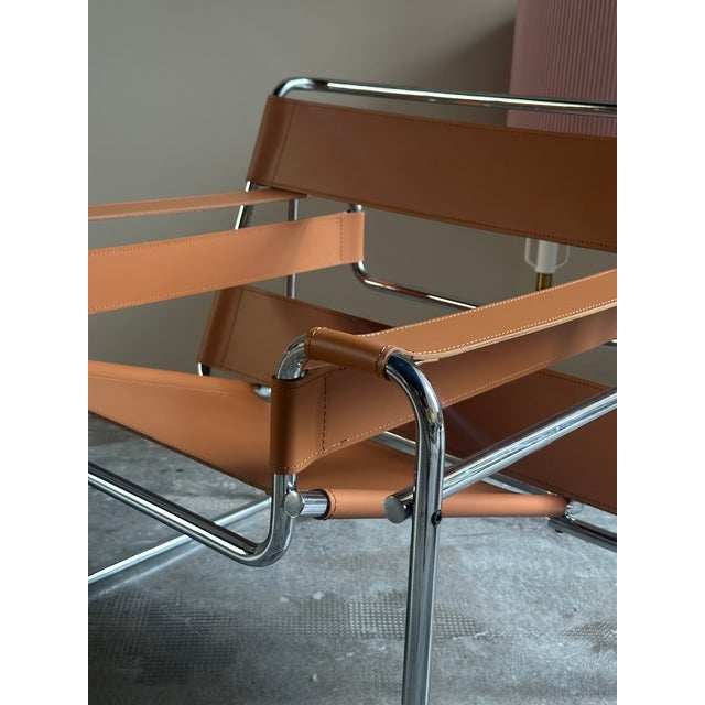 Metal Wassily B3 Armchair by Marcel Breuer for Gavina, 1970 For Sale - Image 7 of 9