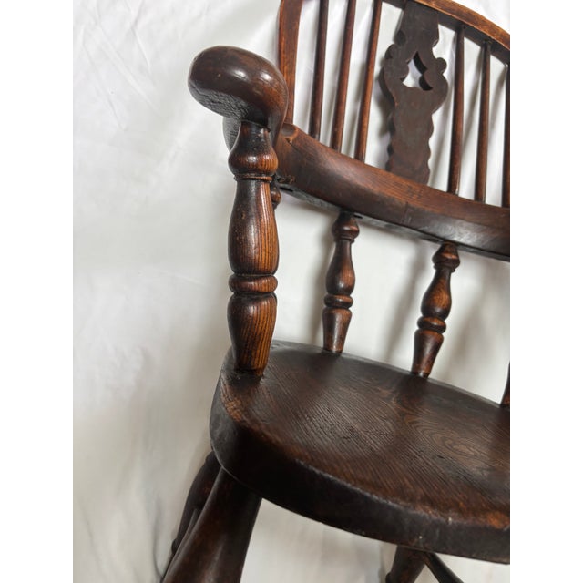 English English Elm Child's Windsor Chair, 19th Century For Sale - Image 3 of 15