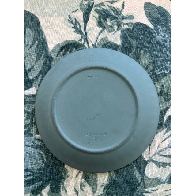 1980s Vintage Wedgwood Jasperware Teal Green Scallop Shell Petite Trinket Dish & Lidded Box For Sale - Image 5 of 14