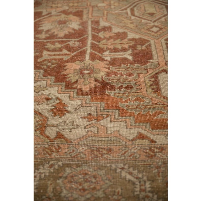 :: Oversized geometric concentric center medallions with minor trefoil finials adorned at either end by oversize palmettes...