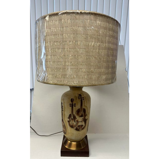 1950s Mid-Century Modern Hand Painted Musical Lamp For Sale In Detroit - Image 6 of 10