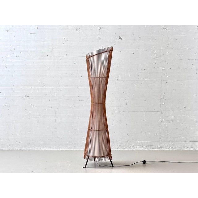 French Floor Lamp in Light-Stained Rattan and Bamboo, 1960s For Sale - Image 16 of 16
