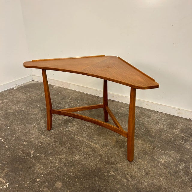 Mid-Century Modern Edward Wormley for Dunbar Walnut Corner Table For Sale - Image 3 of 12