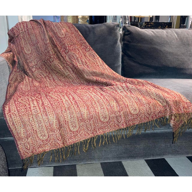 The Rajasthan Paisley Jacquard 100% Wool Throw is a rectangular throw with a beautiful paisley pattern, made from high-...