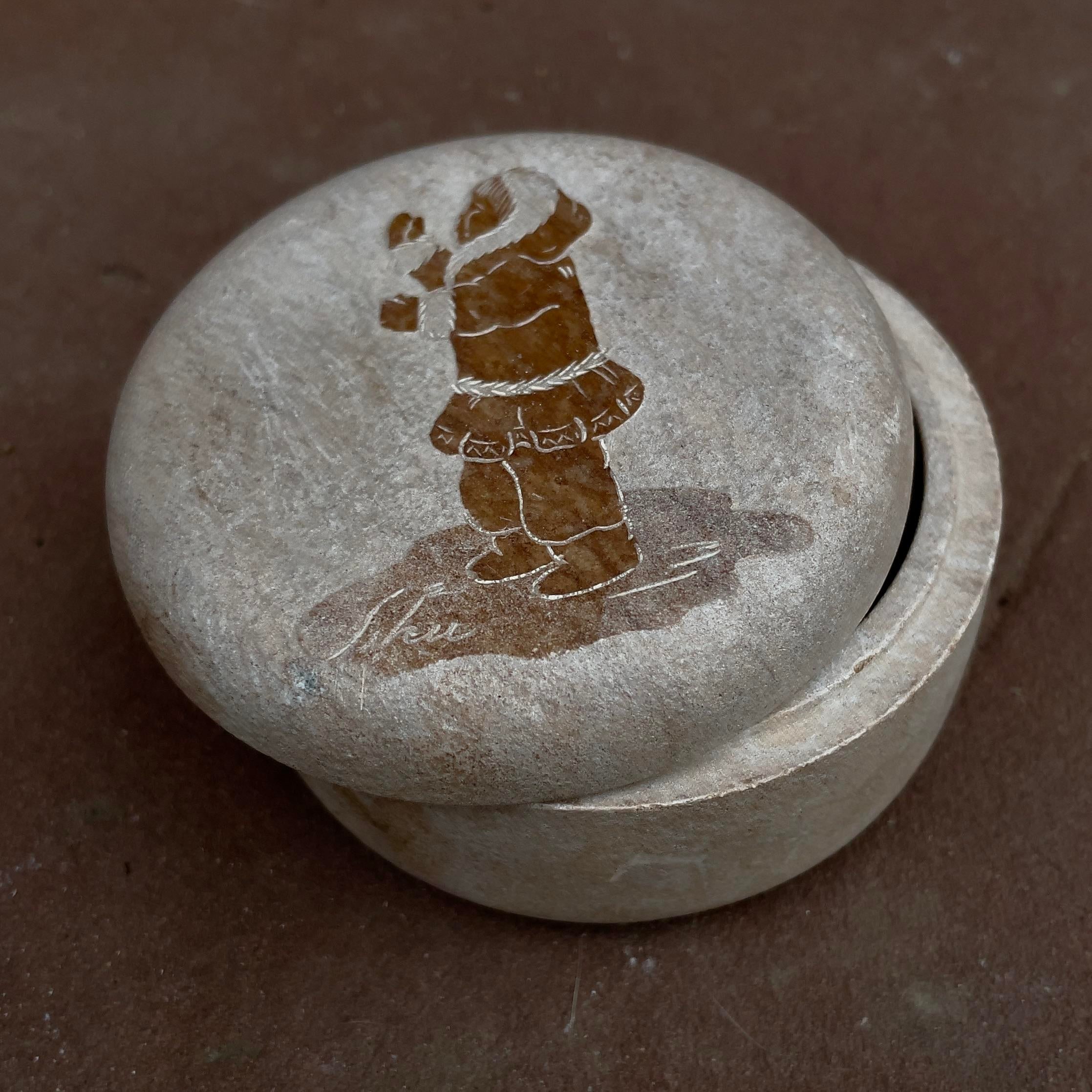 Late 20th Century Vintage Siku Soapstone Trinket Box Handmade by