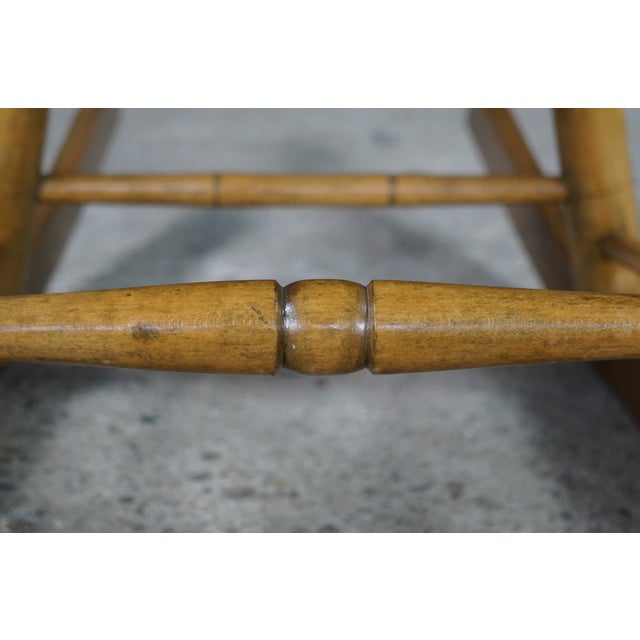 Wood Antique Early American Country Farmhouse Oak & Maple Spindle Back Rocking Chair For Sale - Image 7 of 18