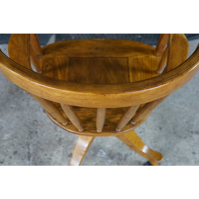 Mid Century Oak Bentwood Windsor Barrel Back Swivel Bankers Office Desk Chair For Sale - Image 15 of 18