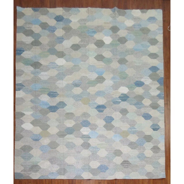 Gray Sophisticated Modern Swedish Inspired Turkish Kilim, 9'11'' X 13'5'' For Sale - Image 8 of 8