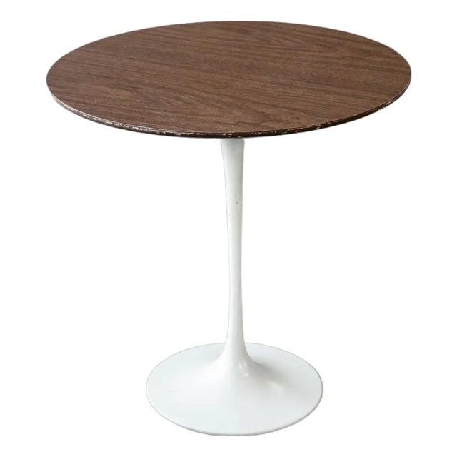 1960s Tulip Side Table by Eero Saarinen for Knoll Associates For Sale