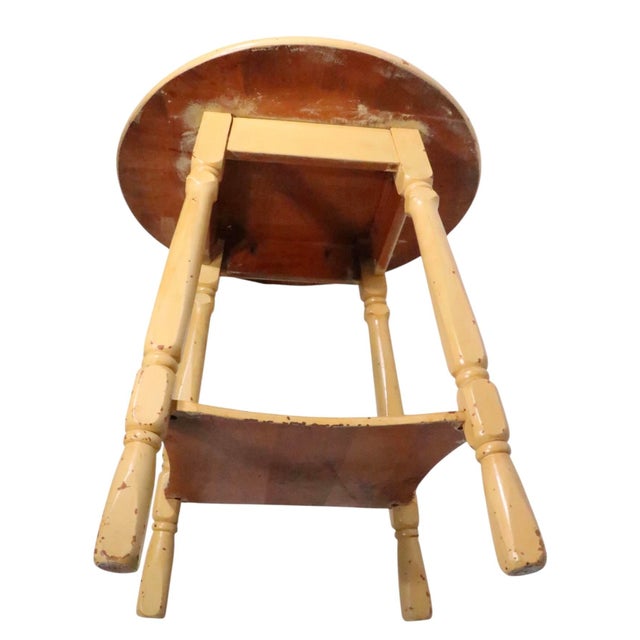 Farmhouse Shabby Chic Rustic Farmhouse Painted Side Table Stand C. 1930/40's For Sale - Image 3 of 8