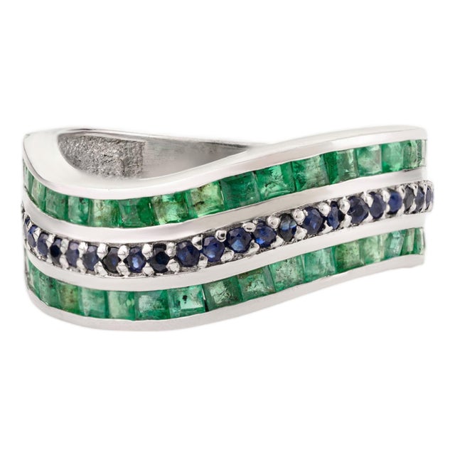 Exquisite Classic Emerald & Sapphire Wave Band Ring Set in Pure 925 Silver - Size 7 For Sale