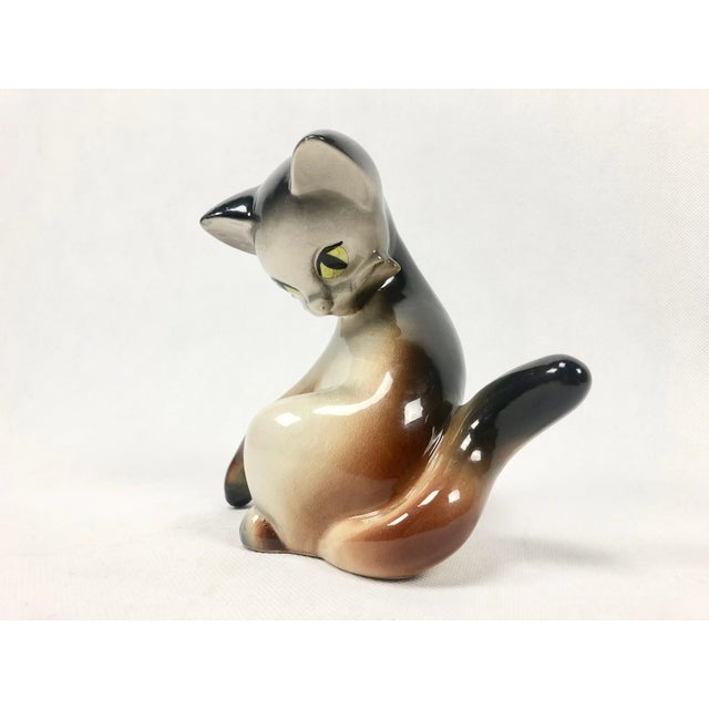 Ceramic Bohemian Jichokera Bechyně Cat Figure, lata 60. For Sale - Image 7 of 12