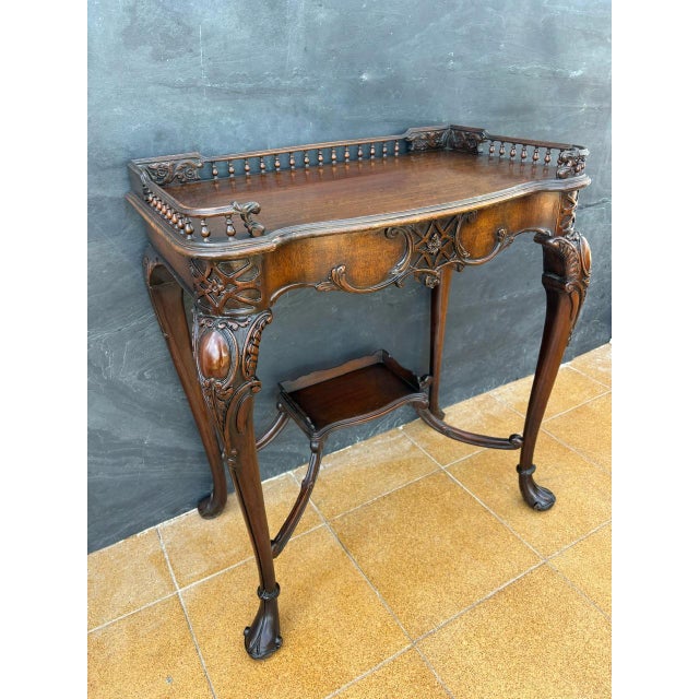 Wood Louis XV Style Carved Wood Side Table with Gallery Top and Cabriole Legs, 1930s For Sale - Image 7 of 13