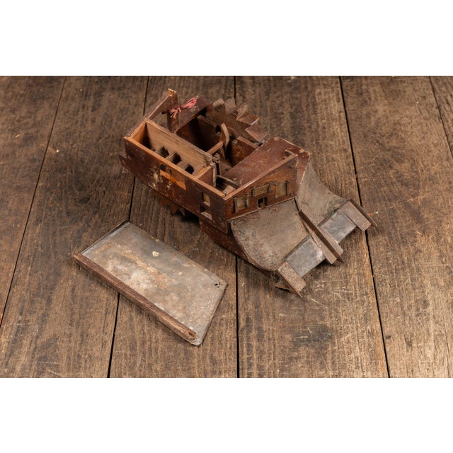 Industrial Early Continuous Excavator Patent Model For Sale - Image 3 of 9