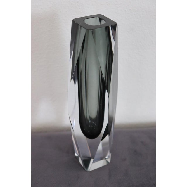 Art Glass Smoked Grey Vase attributed to Flavio Poli for A. Mandruzzato, 1960s For Sale - Image 13 of 14
