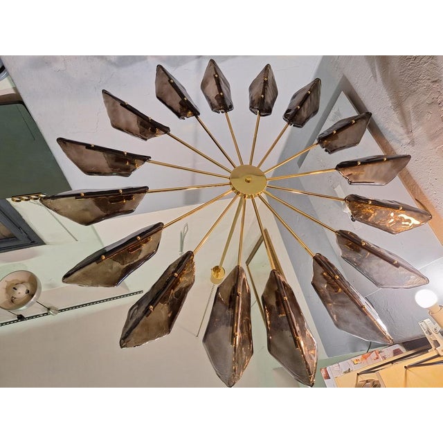 Modern Vintage Chandelier in Brass by Alain Delon For Sale - Image 3 of 18