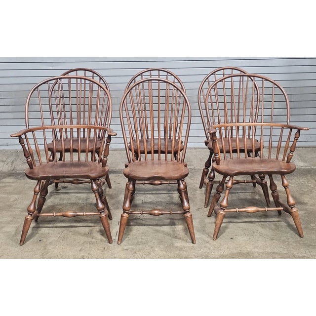 Store Item: Set of 6 Nichols & Stone (Stickley) Sack Back Arm & Bow Back Side Windsor Chairs Description: Set includes 2...