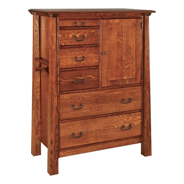 Amish Made Gentleman's Chest/Dresser For Sale