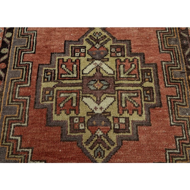 Turkish Vintage Rug 3'2" x 5'4" #20578 For Sale - Image 4 of 8